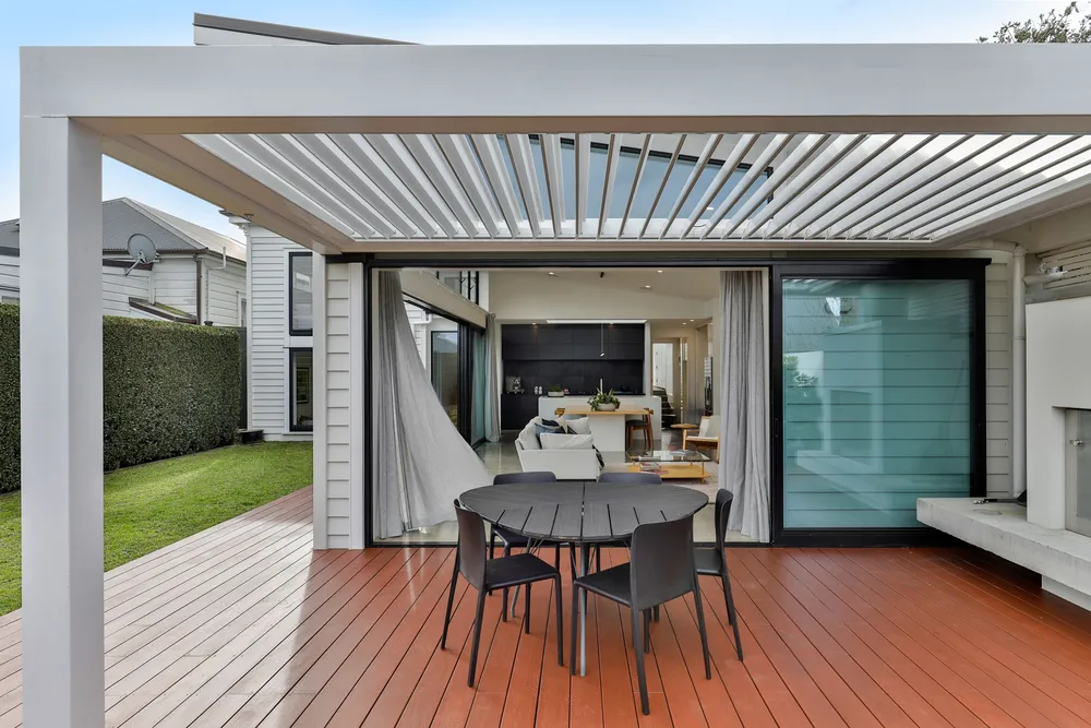 Photos of 48 Murdoch Road
