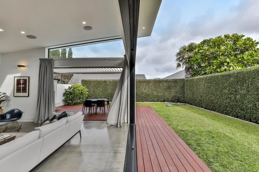 Photos of 48 Murdoch Road