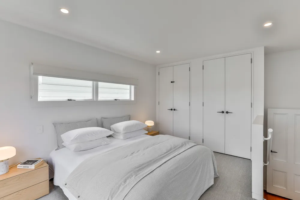 Photos of 48 Murdoch Road