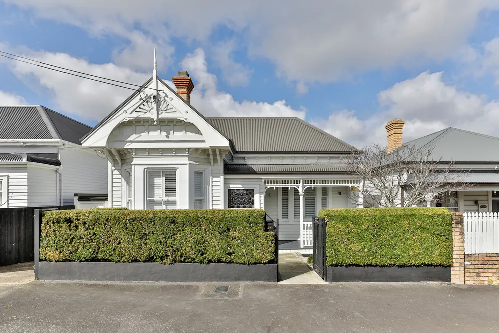 Photos of 48 Murdoch Road