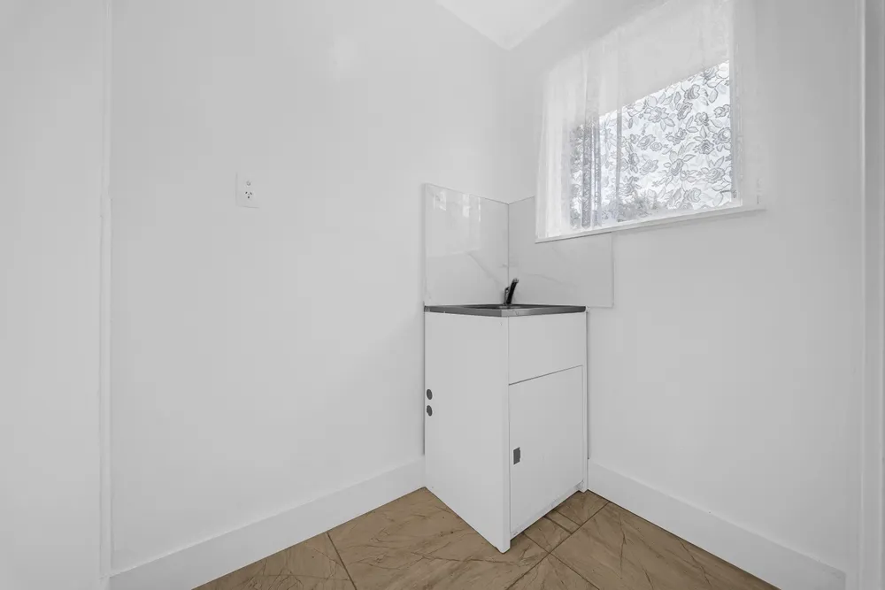 Photos of 39 Harmel Road