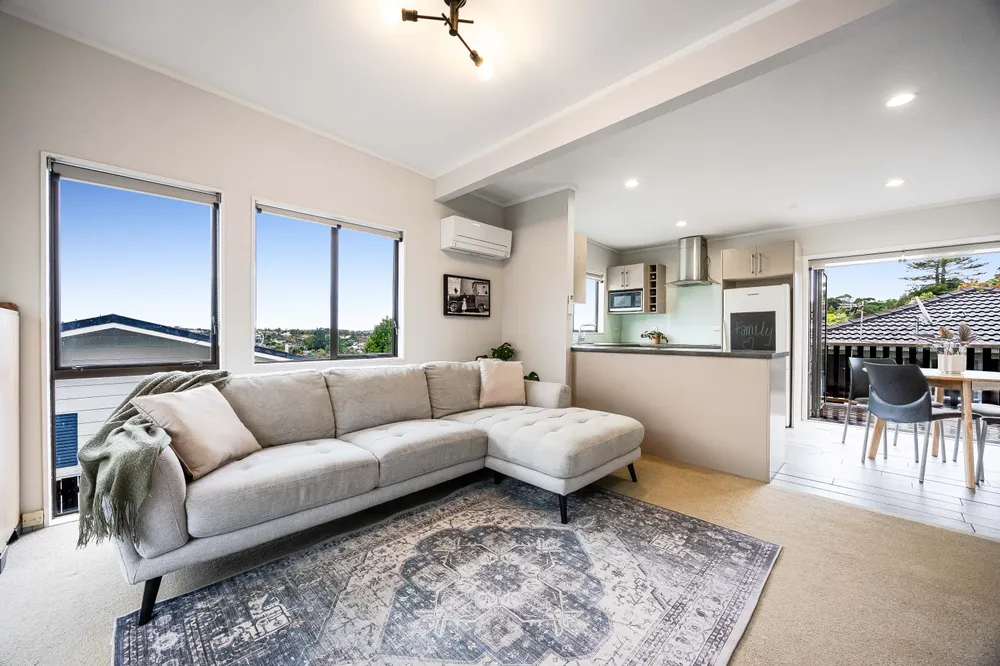 Photos of 2/5 Witheford Drive