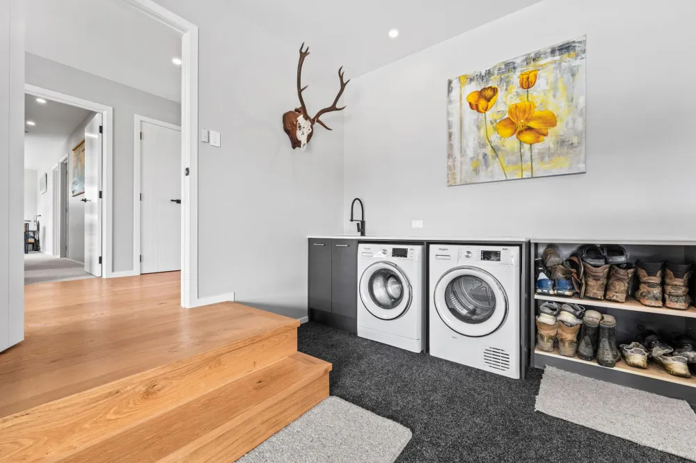 Photos of 13 Cullen Street