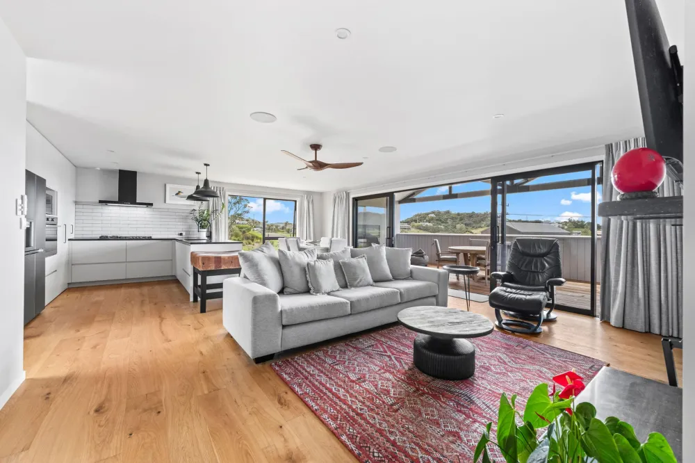 Photos of 13 Cullen Street