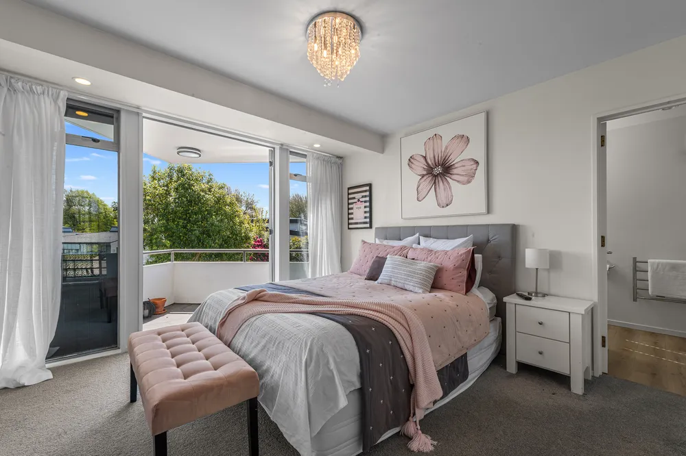 Photos of 19C Waiwetu Street
