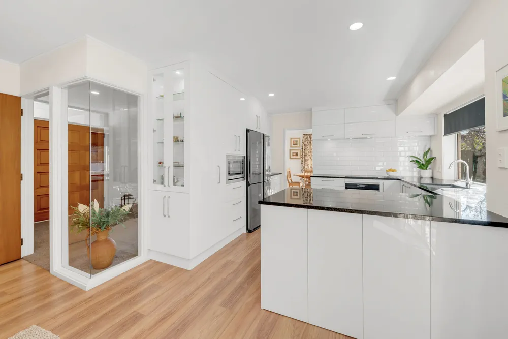 Photos of 12 Woodgers Way