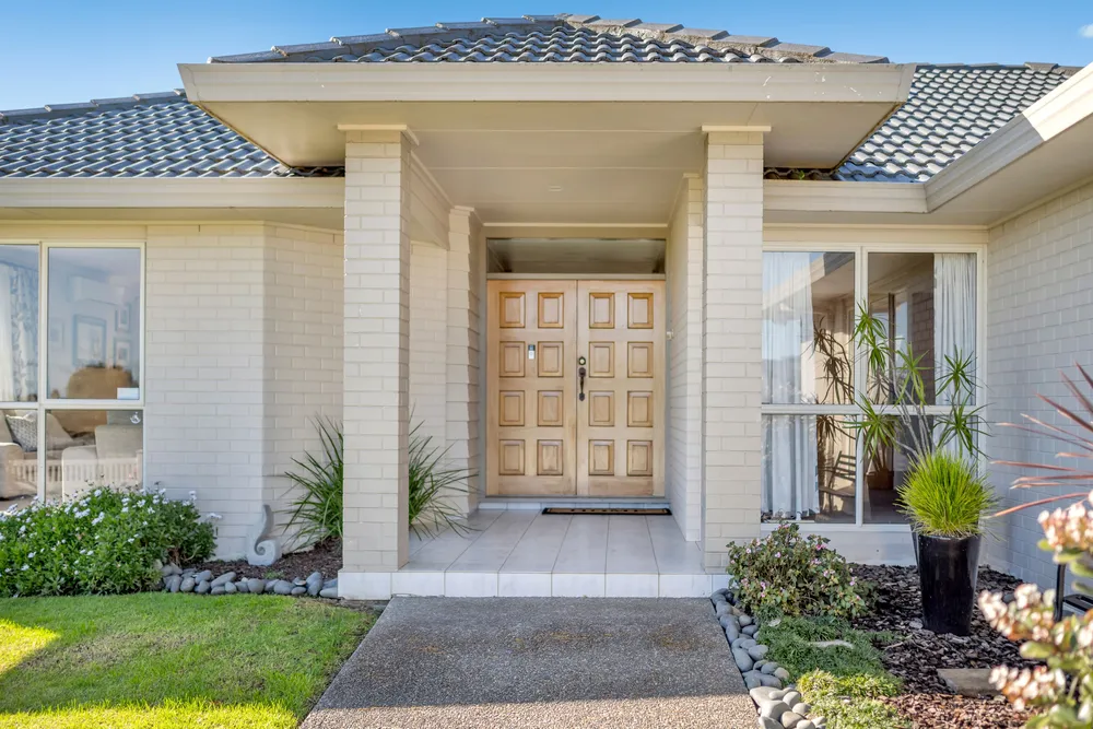 Photos of 12 Woodgers Way