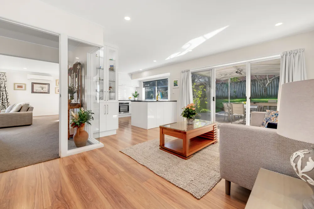 Photos of 12 Woodgers Way