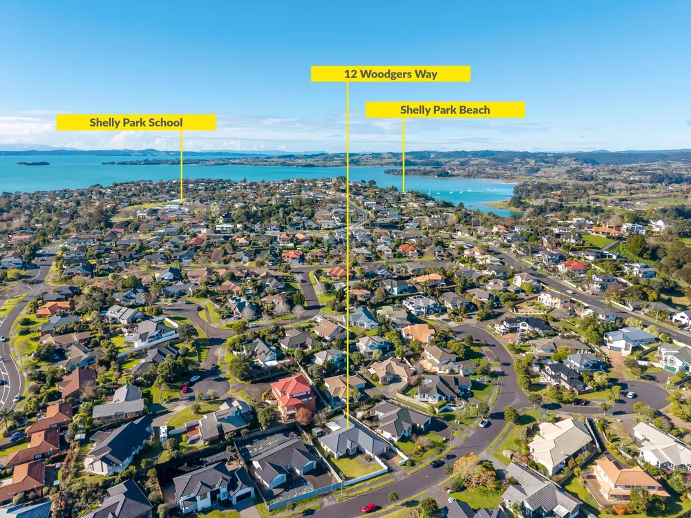 Photos of 12 Woodgers Way