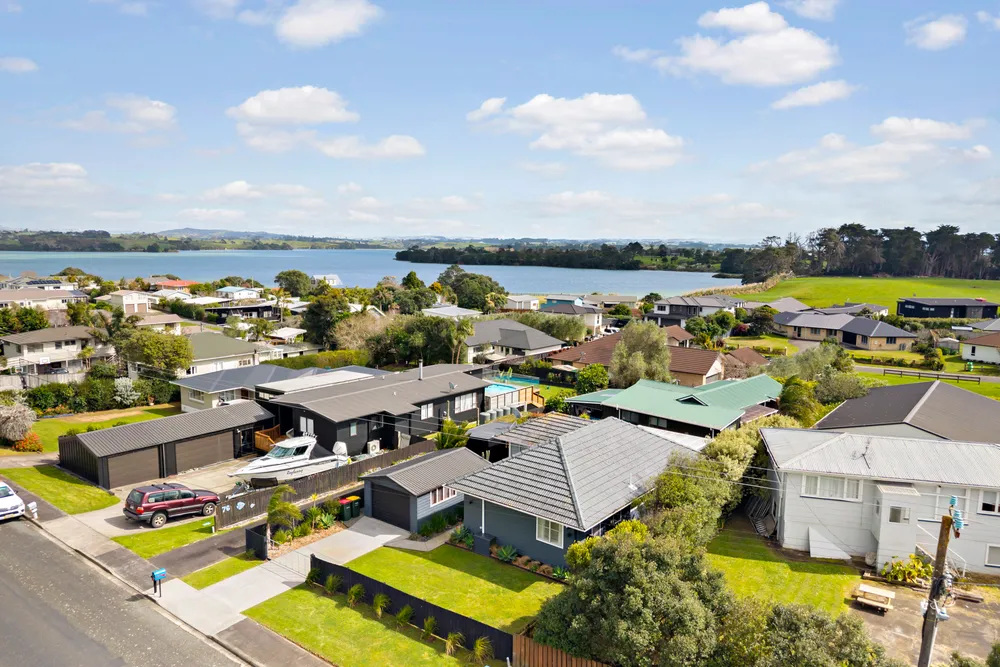 Photos of 76A Wharf Road