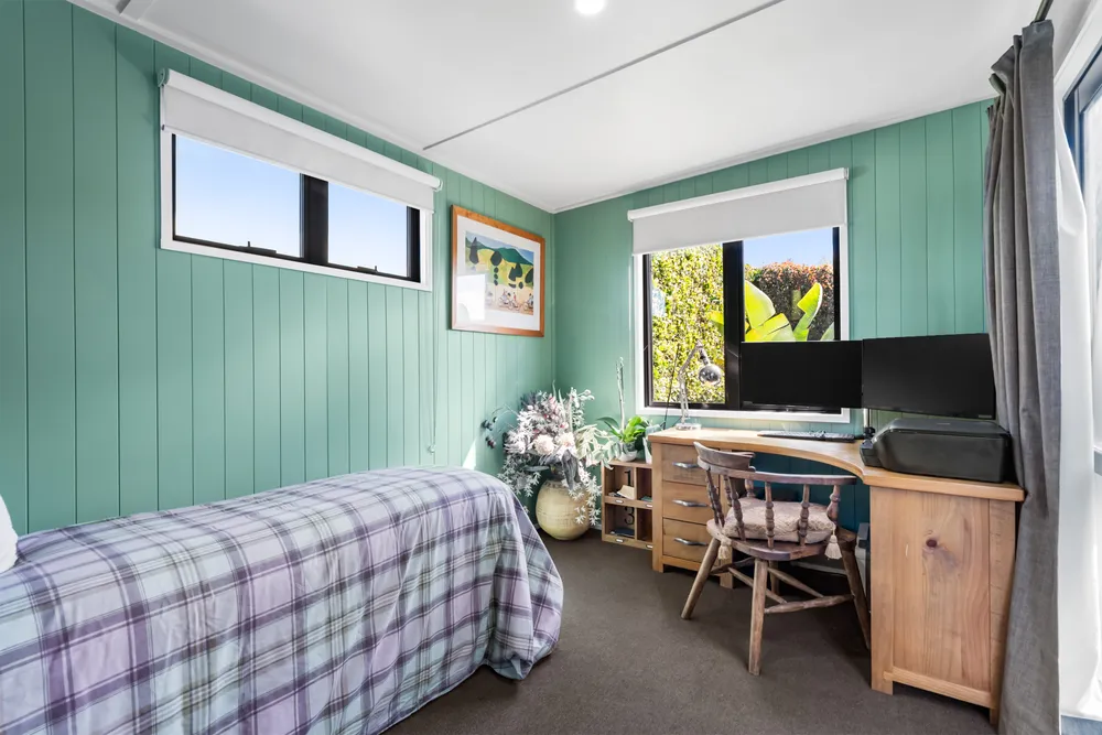 Photos of 76A Wharf Road