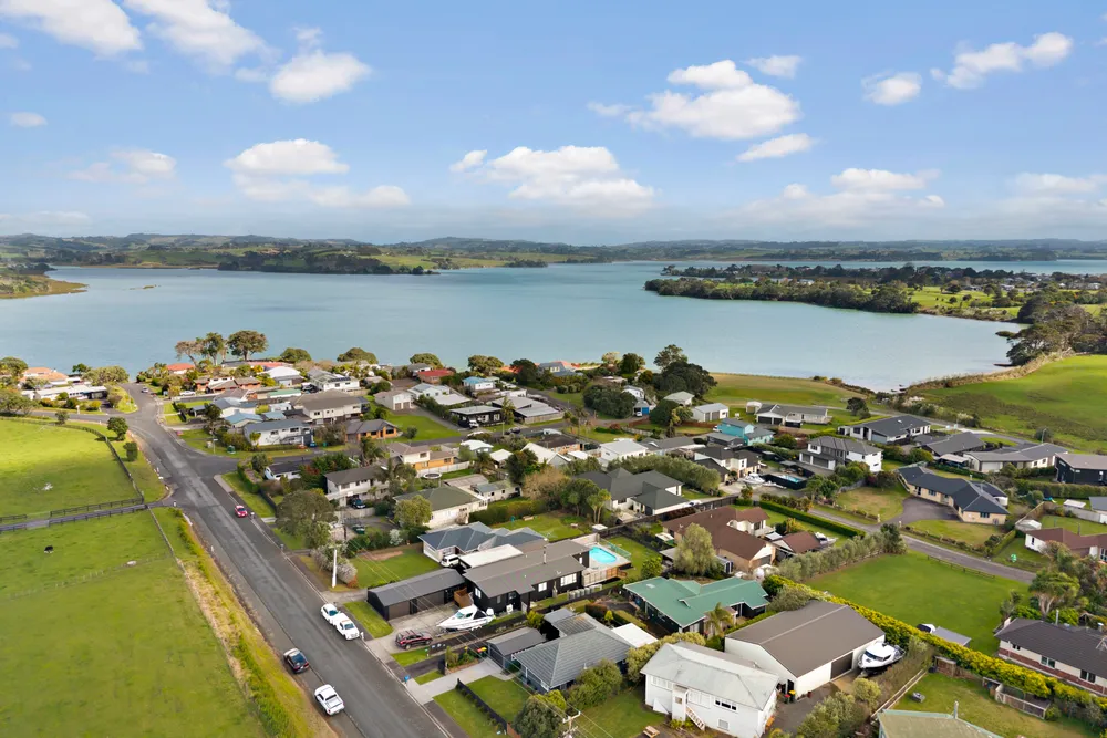 Photos of 76A Wharf Road