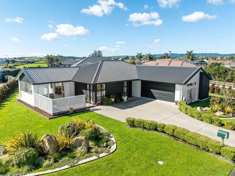 Photos of 17 Glen Wallace Road