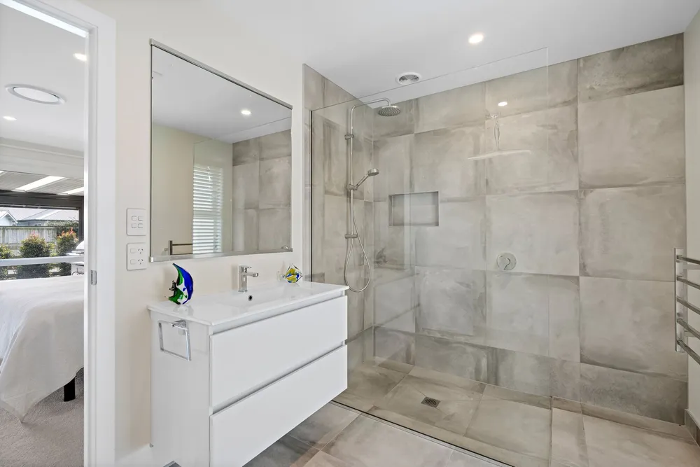 Photos of 17 Glen Wallace Road
