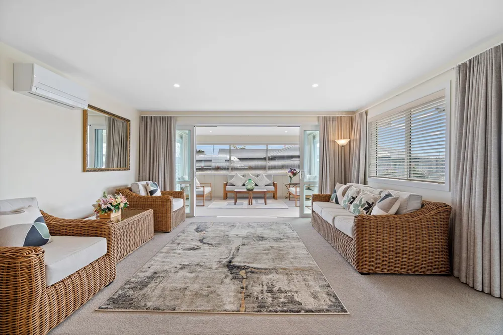 Photos of 17 Glen Wallace Road