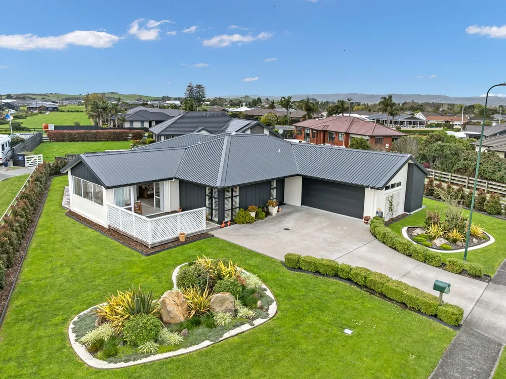 Photos of 17 Glen Wallace Road