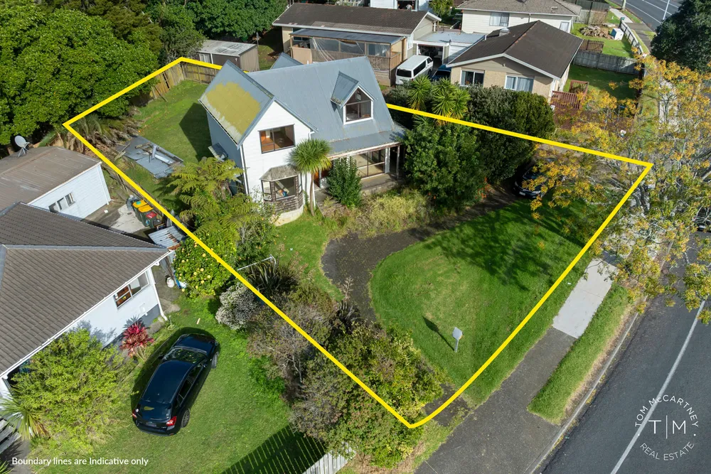 Photos of 48 Finlayson Avenue