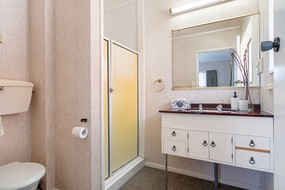 Photos of 37 Chelsea View Drive