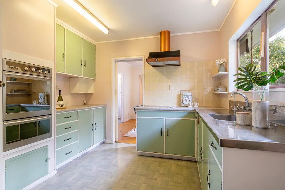 Photos of 37 Chelsea View Drive