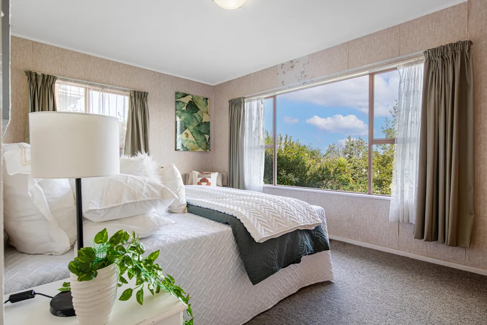 Photos of 37 Chelsea View Drive