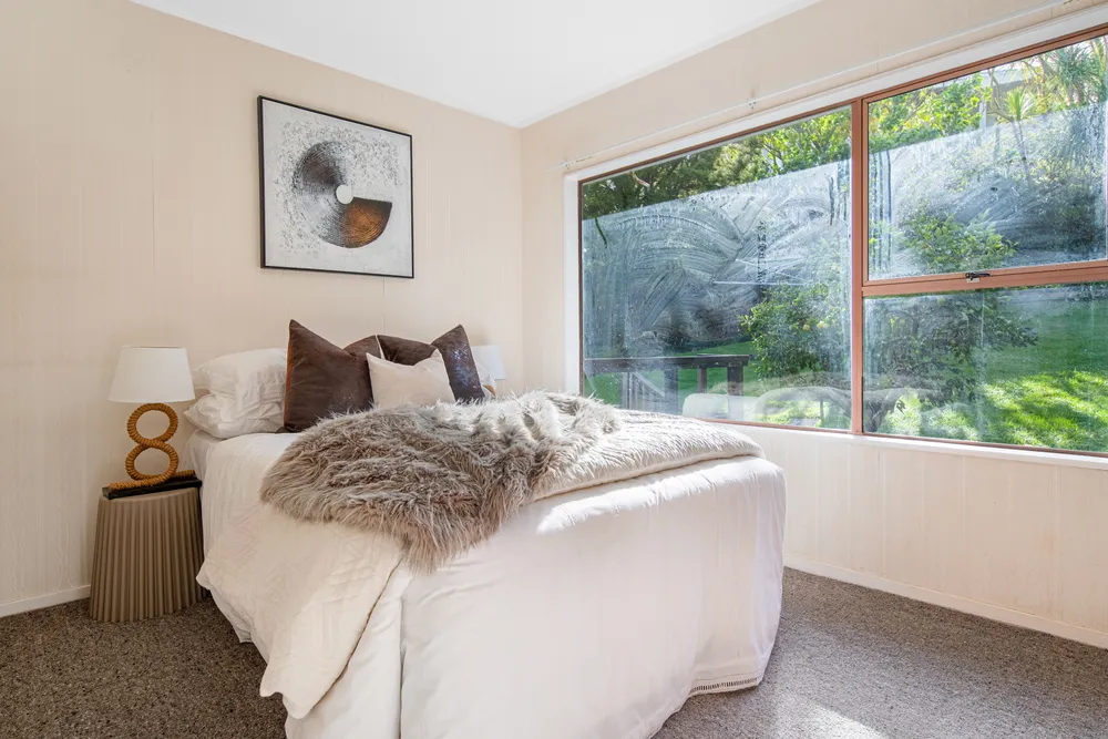 Photos of 37 Chelsea View Drive