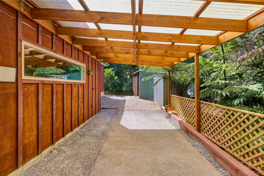 Photos of 6 Chenery Road