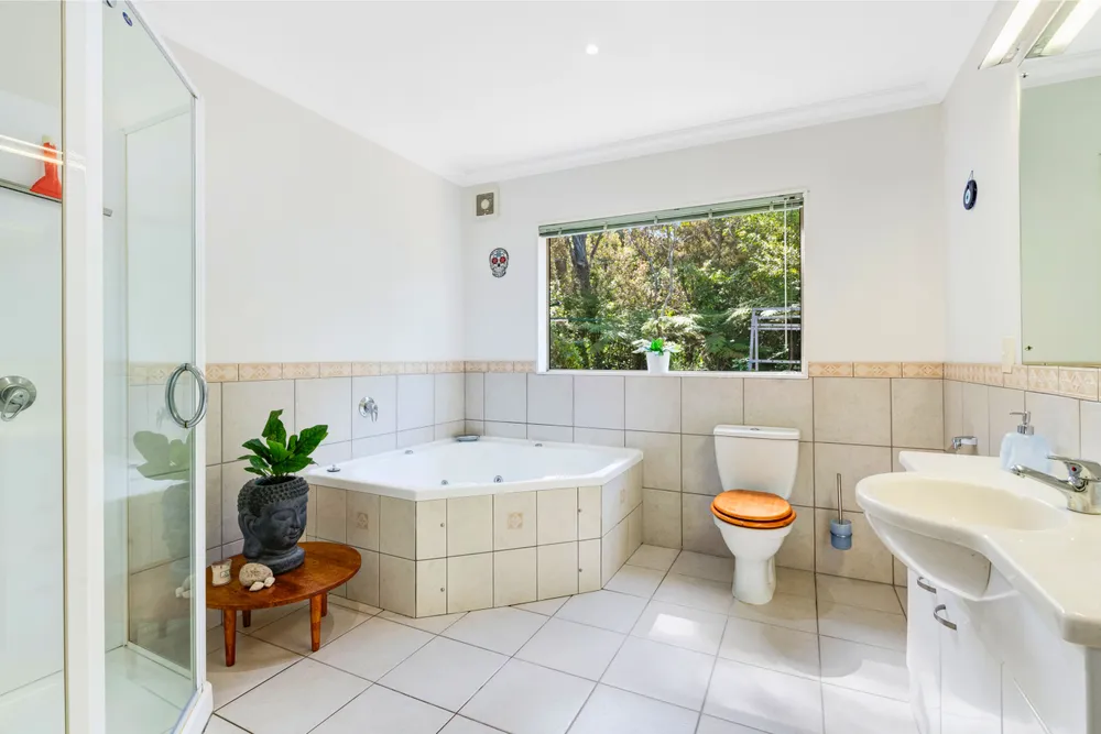 Photos of 6 Chenery Road