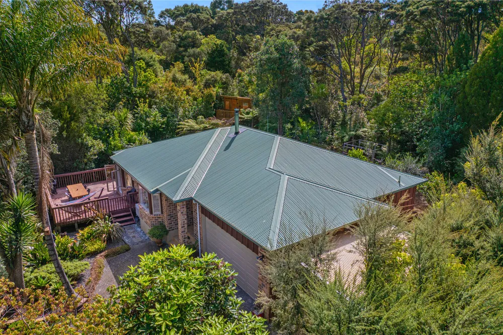 Photos of 6 Chenery Road