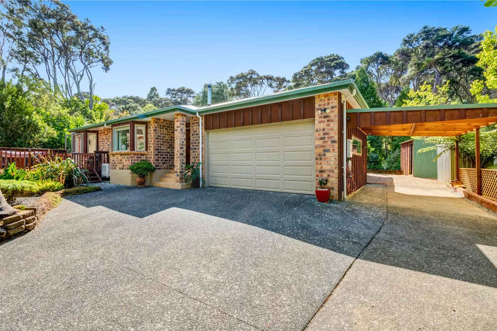 Photos of 6 Chenery Road