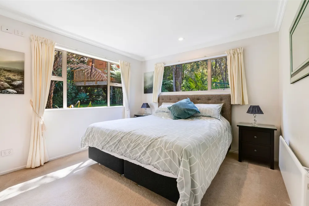 Photos of 6 Chenery Road