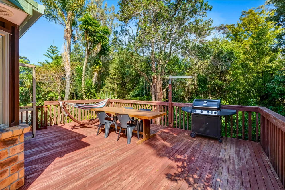 Photos of 6 Chenery Road