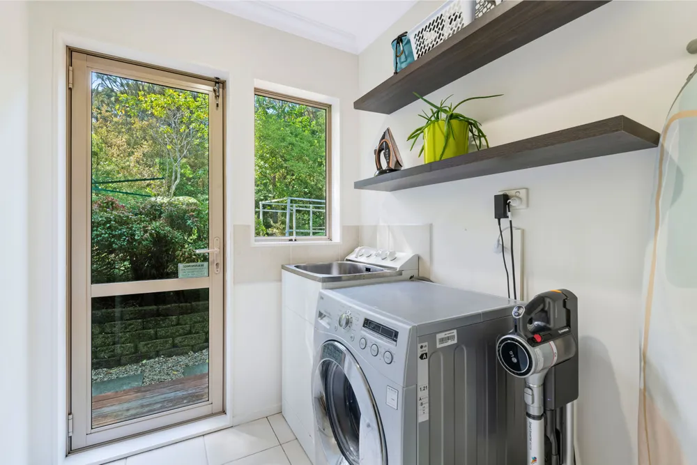 Photos of 6 Chenery Road