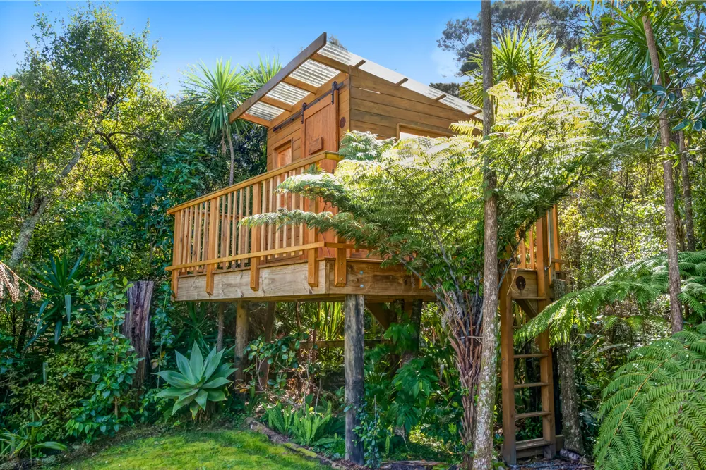 Photos of 6 Chenery Road