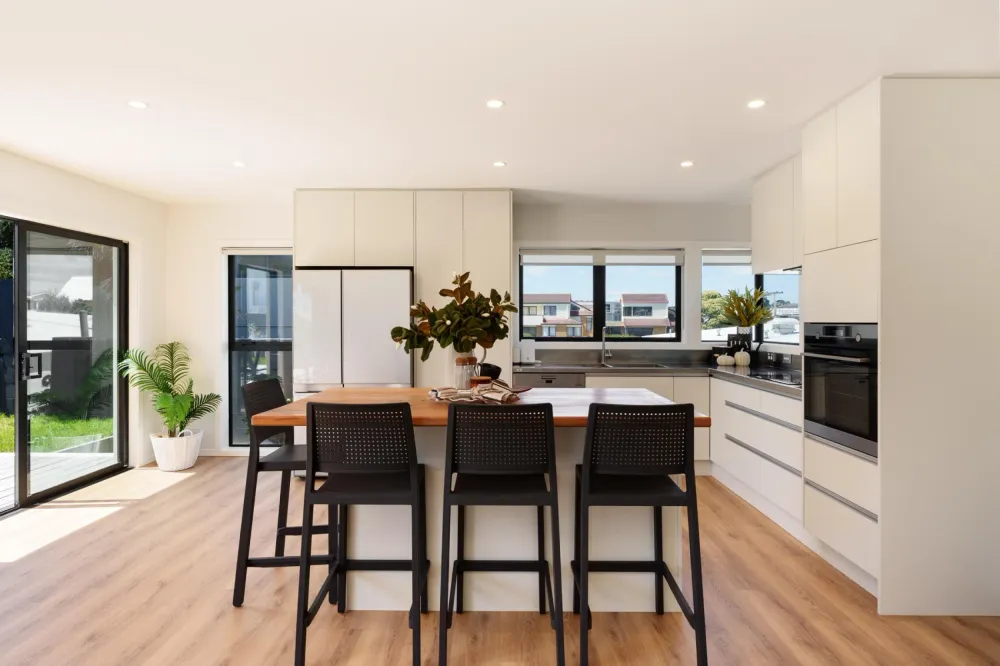 Photos of 89A Oceanbeach Road