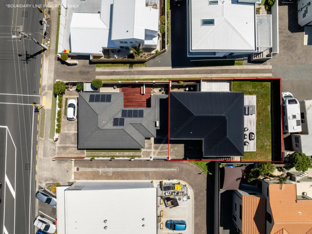 Photos of 89A Oceanbeach Road