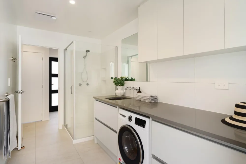 Photos of 89A Oceanbeach Road