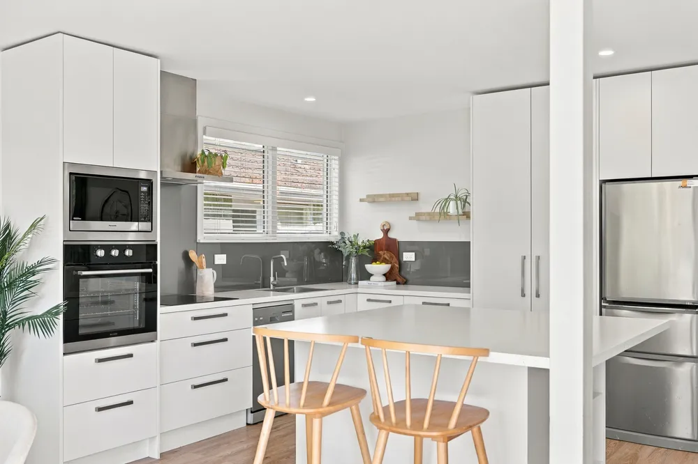 Photos of 48 Waitikiri Drive