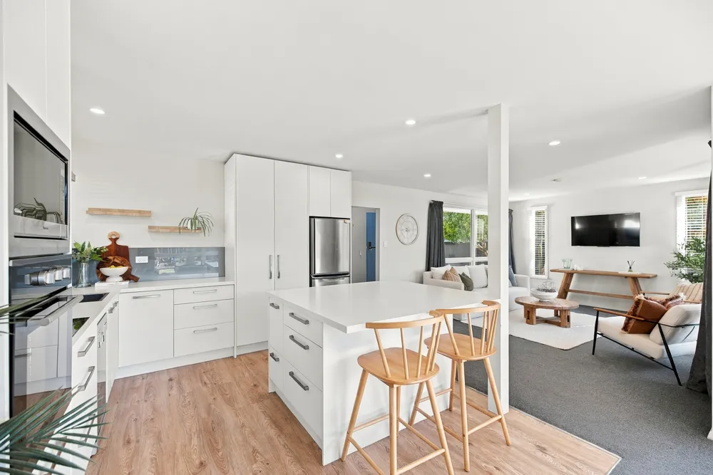 Photos of 48 Waitikiri Drive