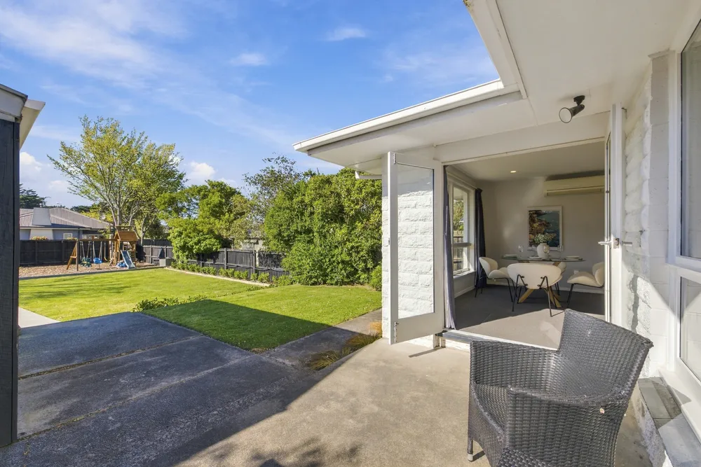 Photos of 48 Waitikiri Drive
