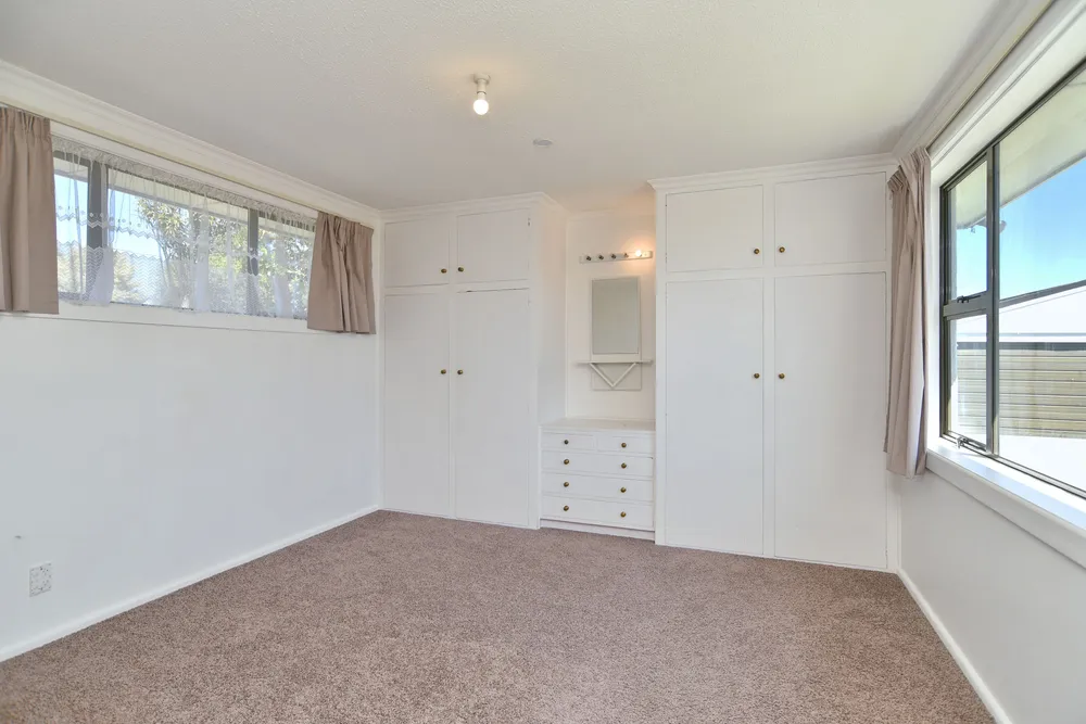Photos of 11 Bainton Street
