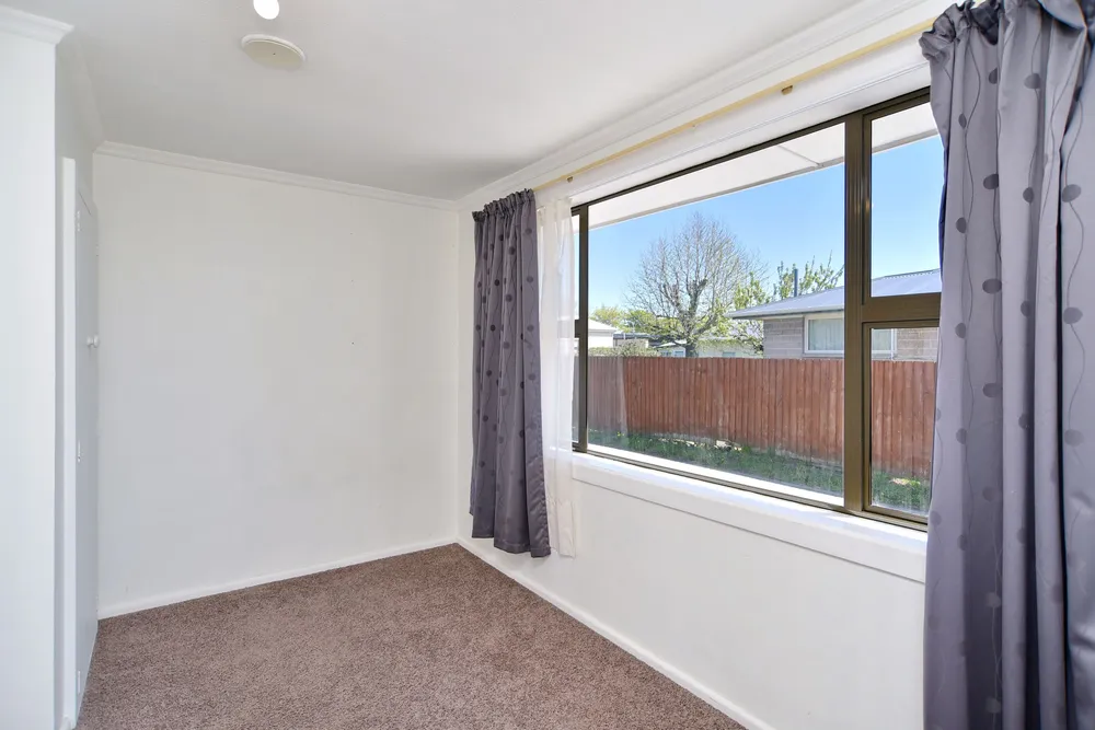Photos of 11 Bainton Street