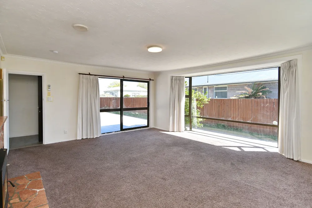 Photos of 11 Bainton Street