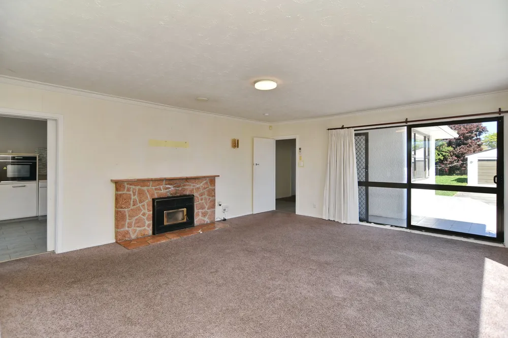 Photos of 11 Bainton Street
