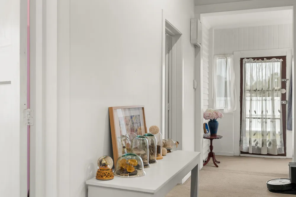 Photos of 17 Mackenzie Avenue