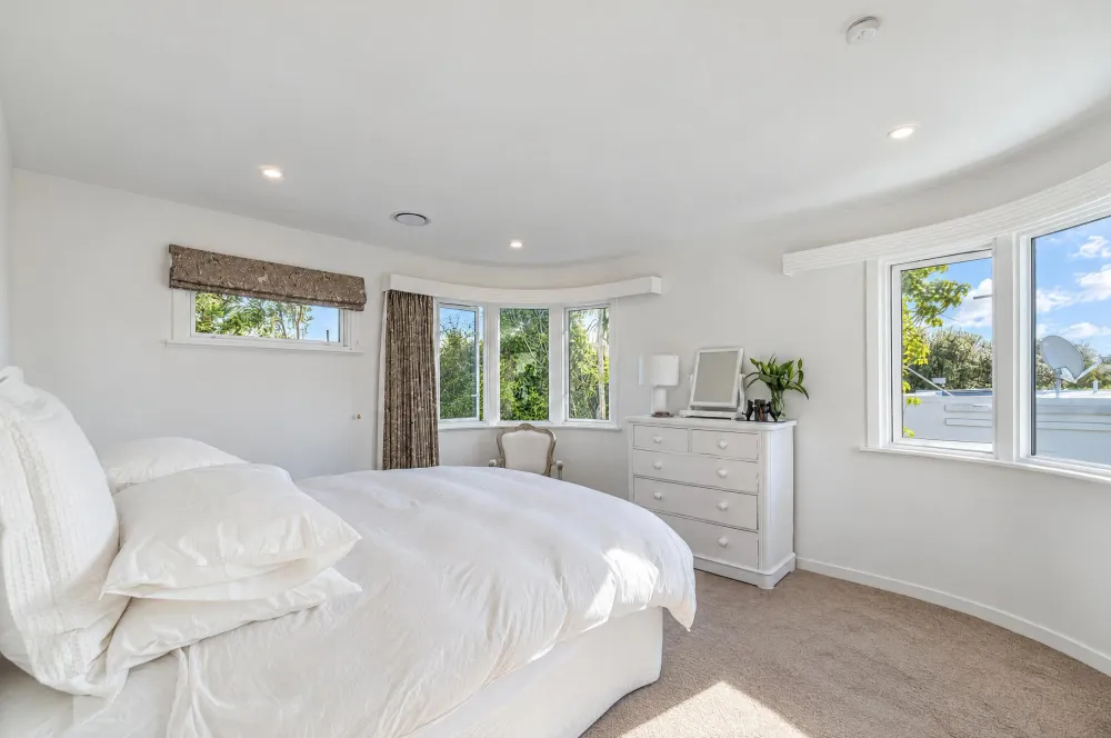 Photos of 19 Stirling Street