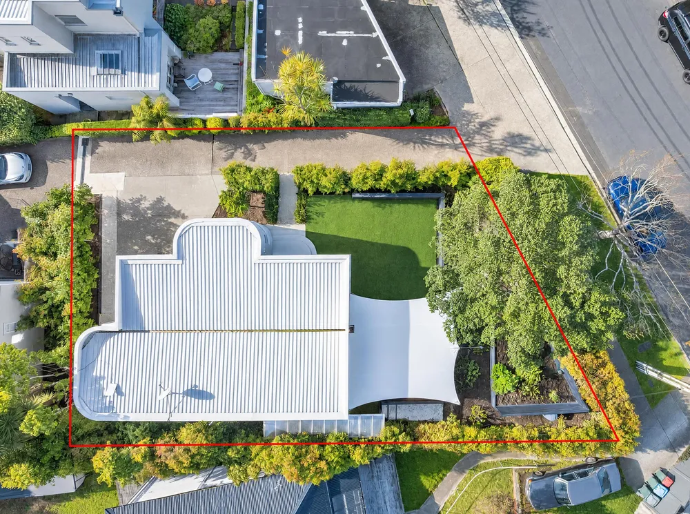 Photos of 19 Stirling Street
