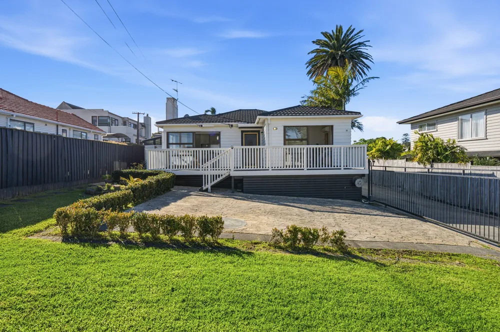 Photos of 30 Northboro Road