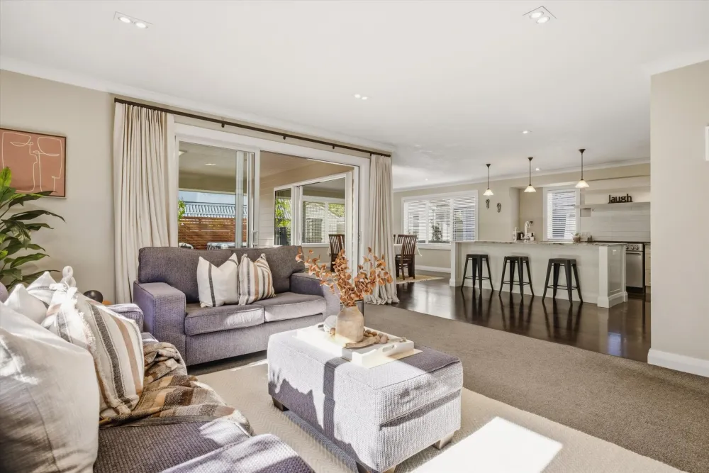Photos of 31A Harvey Street