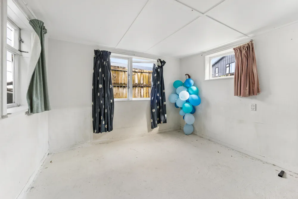Photos of 1/6A Kallu Crescent
