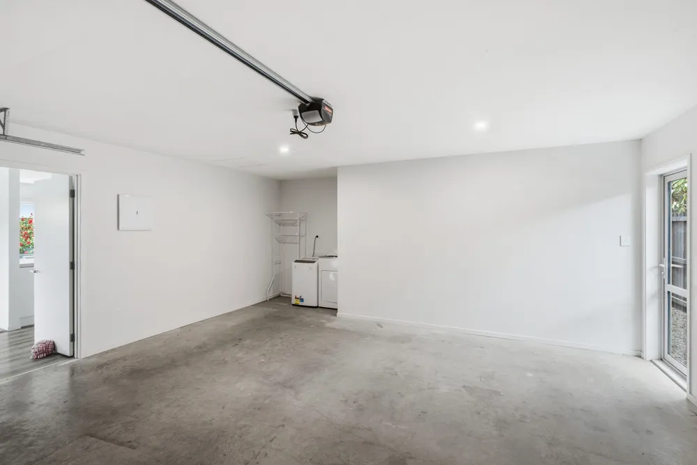 Photos of 8 Te Whariki Street
